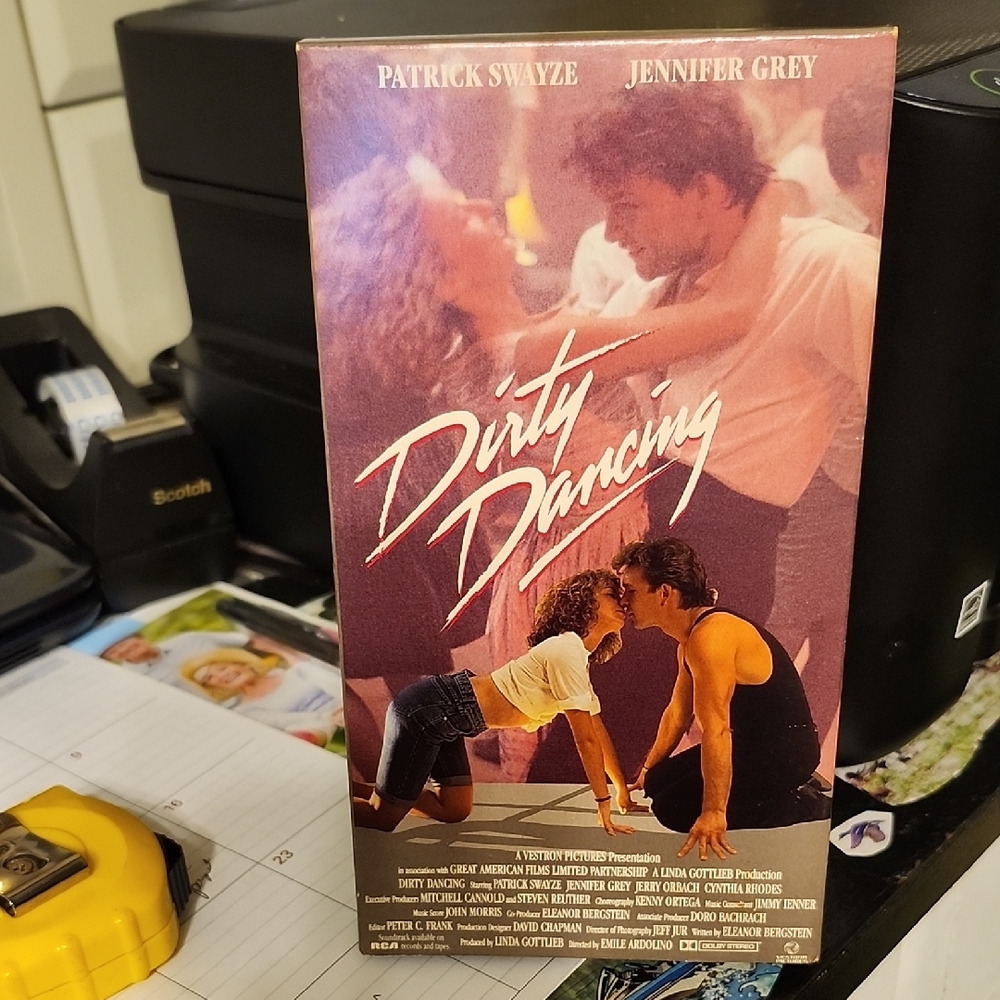 DIRTY DANCING VHS TAPE